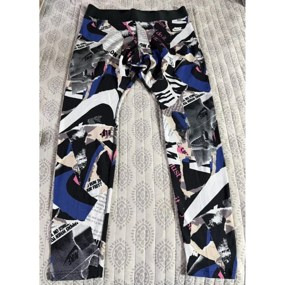 Nike Athletics Womens NEWSPAPER All Over Print Leggings Size XLarge - Picture 3 of 12